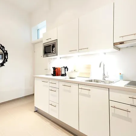 Apartment Theresiengasse