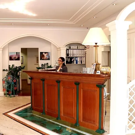 Arthotel Ana Adlon Hotel