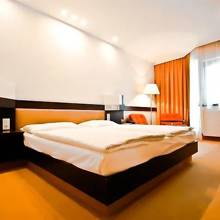 Mercure Raphael Wenen