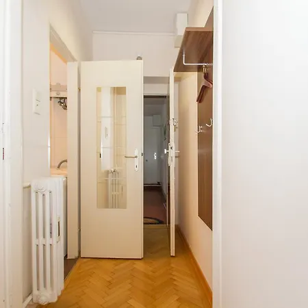 - Cav Wien