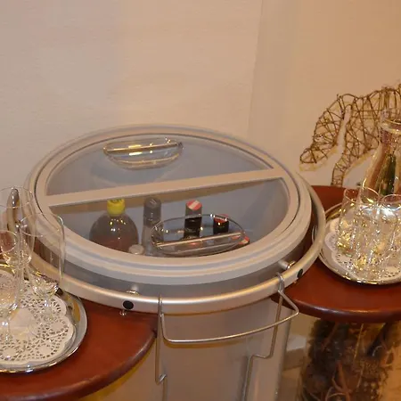 Jaeger - Family Tradition Since 1911 Hotel