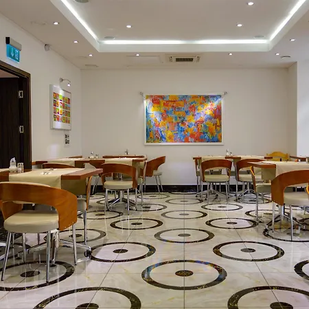 Western Arcadia Hotel