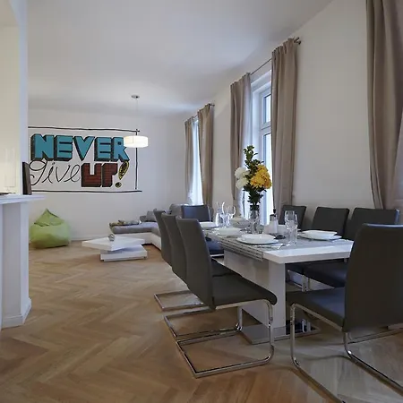 Urban Flats Darwingasse Vienna