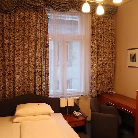 Schweizerhof Hotel Vienna