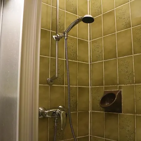 Schweizerhof Hotel Vienna