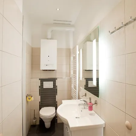 Blechturm Deluxe Apartment Vienna