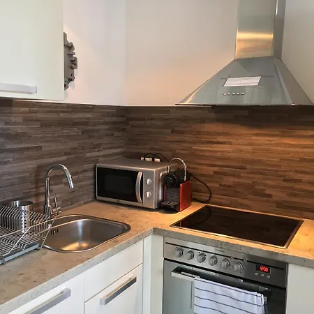 Apartment Kimi *