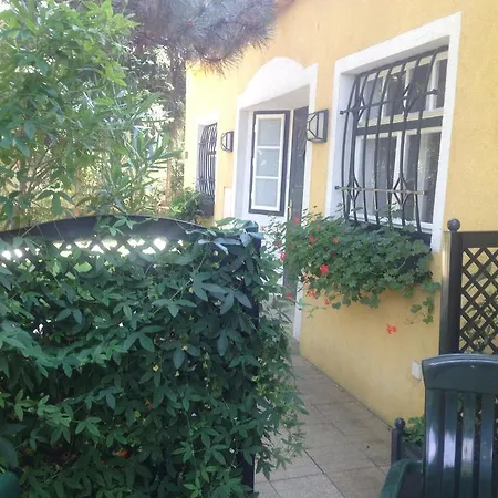 Exquisites Gartenapartment In Eleganter Jugendstilvilla Wien