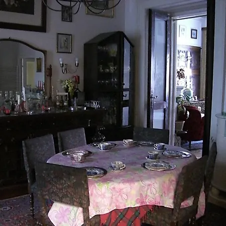 Guest house Exclusive In The City Centre Of *