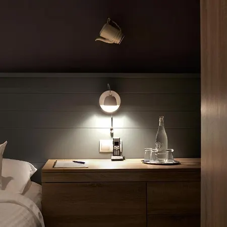 Saint Shermin & Champagne Hotel Wien