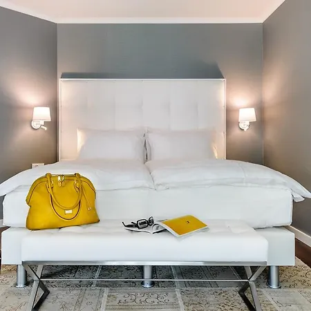Mercure Raphael