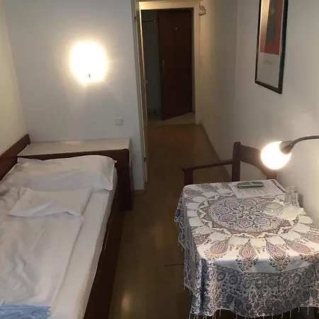 Hotel Ani-falstaff 3*