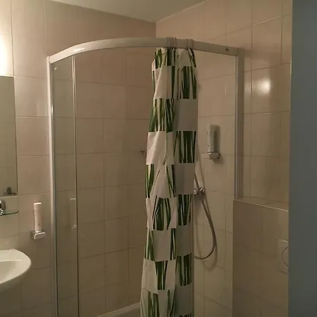 Hotel Ani-falstaff 3*