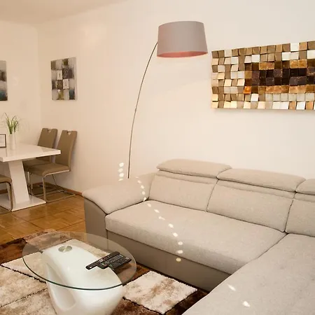 Apartment Grand - Stephansplatz Vienna