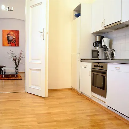 Hotel City Center - Baeckerstrasse 3*