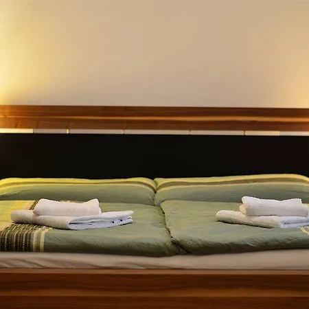 Hotel City Center - Baeckerstrasse 3*