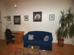 Apartment Checkvienna Albrechtsbergergasse Meidling Wien