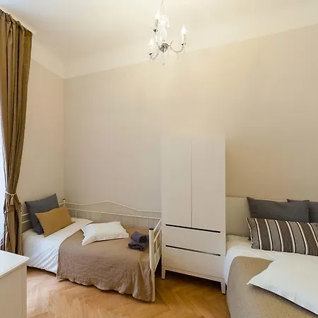 Apartment Elegant