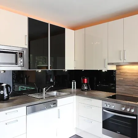 3 Sunny Apartments-schoenbrunn, 100m2 With Balcony * Vienna