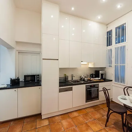 Apartment Elegant