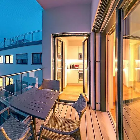 Apartment Getreidemarkt 10 Serviced *