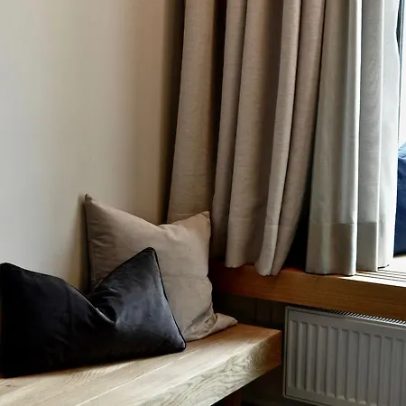 Hotel Urbanauts