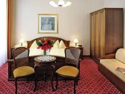 Austria - 3*