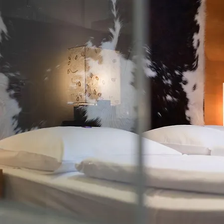 Shs Papageno Hotel