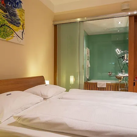 Shs Papageno Hotel