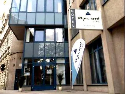 Allyouneed Vienna2 Hotel 3*