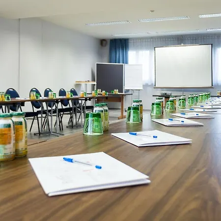 Arion Cityhotel & 24hours-apartment 4*