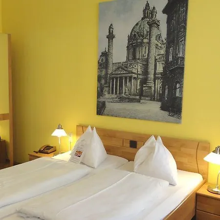 Lehrerhaus Hotel 2*