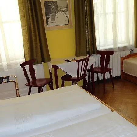 Lehrerhaus 2* Vienna