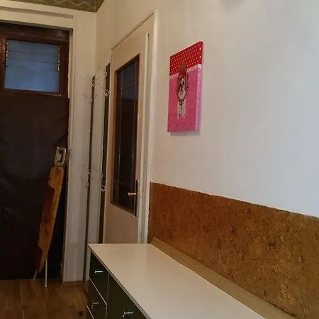 Raisa Randhartingergasse 12 Hotel *
