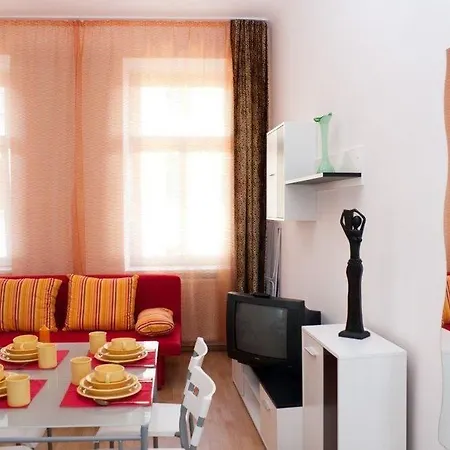 Raisa Randhartingergasse 12 Hotel *