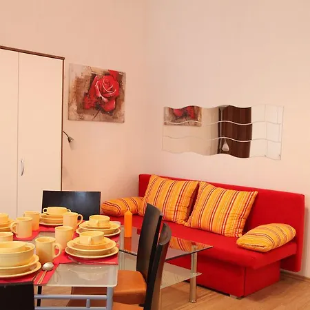 Raisa Randhartingergasse 12 Hotel Vienna