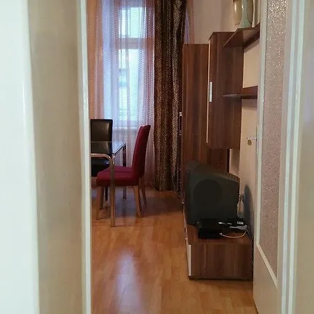 Raisa Randhartingergasse 12 Hotel Vienna