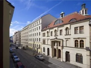 & Kaiser 23 * Vienna