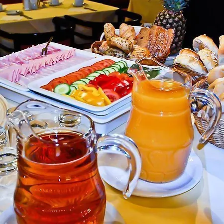 Mercure Raphael 4*