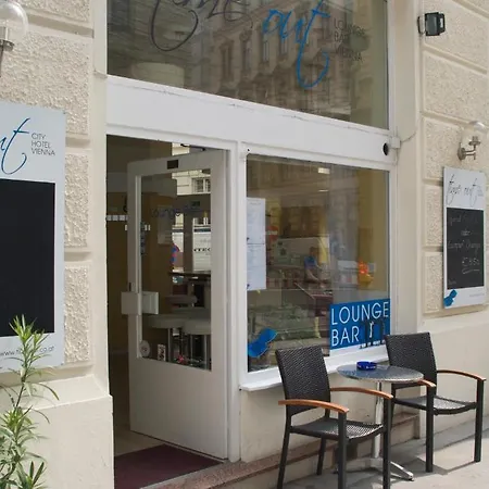 Timeout Hotel, 5 Min To Center, Self Check In מלון