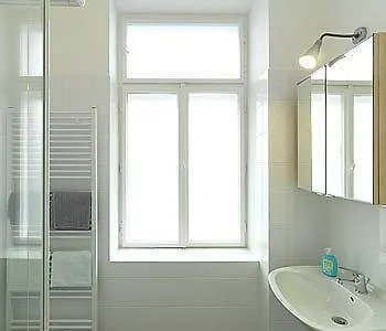 Kaiser 3*