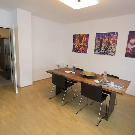 Aparthotel Starlight Renngasse Vienna