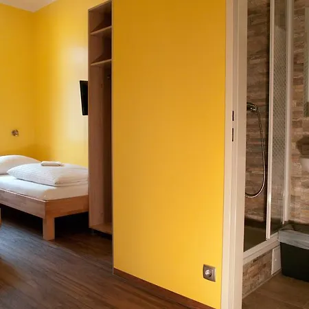 Hostel Do Step - Hotel&hostel Wien
