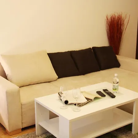 Apartment Quellenstrasse *