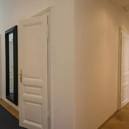 Apartment Executive Suites Margareten By Welcome2Vienna