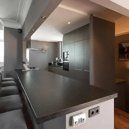 450m² Luxus-wohnung Mit Dachterrasse