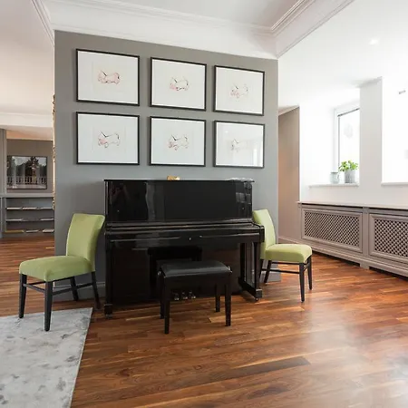 450m² Luxus-wohnung Mit Dachterrasse Apartment *