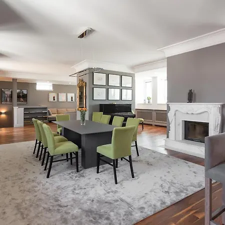 450m² Luxus-wohnung Mit Dachterrasse Apartment