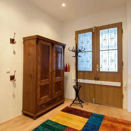 Apartment Leopold