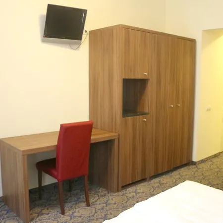 Hotel Carina